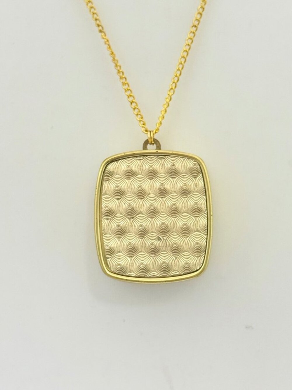 Rare Collectible Music Box Gold Tone Square Pendant Necklace with Swirl Design